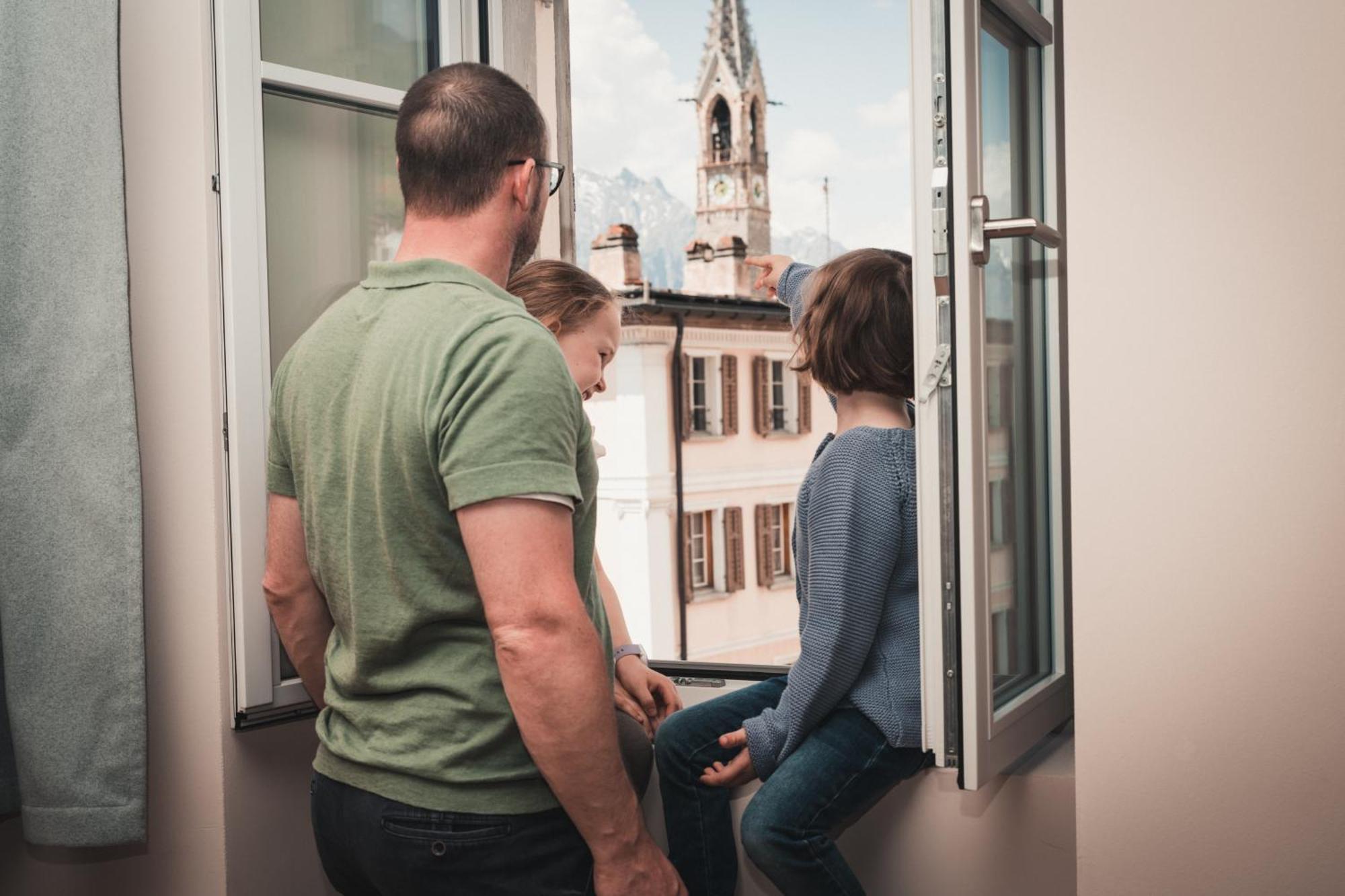 Chasa Fent, Sent Scuol Im Engadin Apartman Kültér fotó